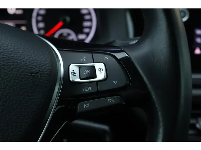 Volkswagen Polo 1.0 TSI Comfortline 2019 Benzine 18