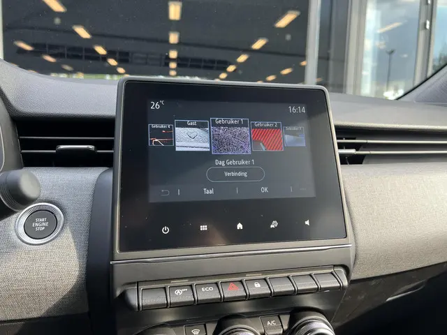 Mitsubishi Colt 1.0T MT Intense 2025 Benzine 9