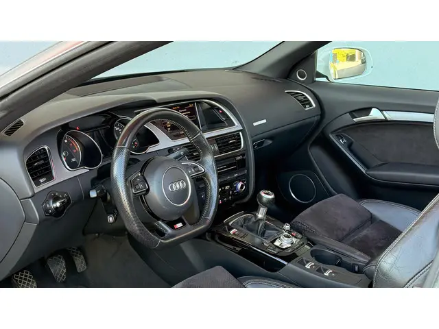 Audi A5 Cabriolet 1.8 TFSI S-Line 2013 Benzine 3