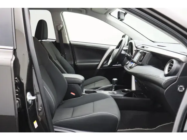 Toyota RAV4 2.5 Hybrid Style 2016 Hybride Benzine 17
