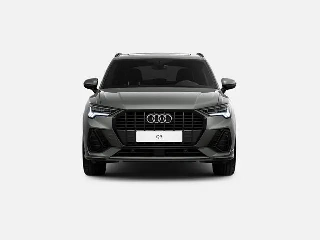 Audi Q3 S edition Competition 35 TFSI 150 PK 2024 Benzine 6
