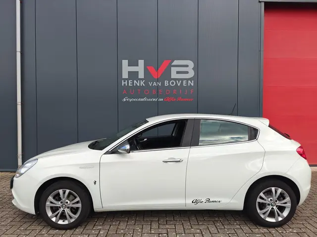Alfa Romeo Giulietta 1.4 T Distinctive 2012 Benzine 7