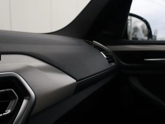 BMW iX3 High Executive 80 kWh 2023 Elektrisch 44