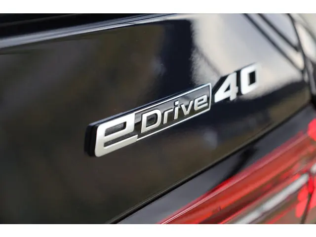 BMW i5 Sedan eDrive40 2024 Elektrisch 28