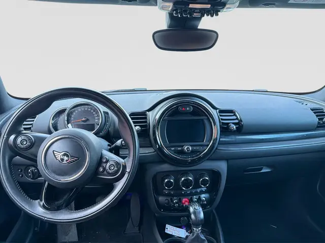 MINI Clubman Mini 1.5 Cooper Salt Business 2018 Benzine 13