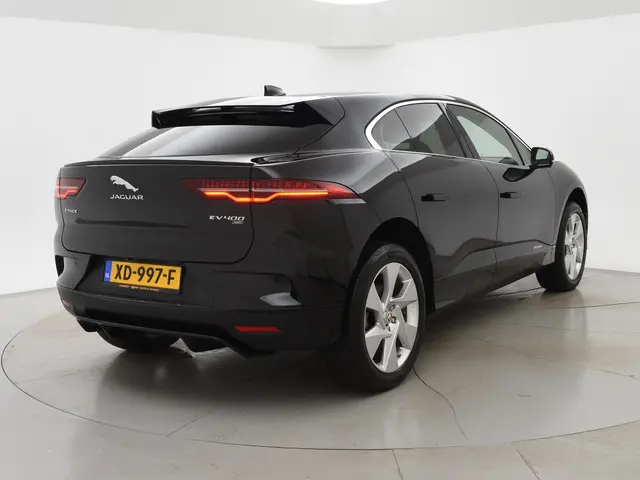 Jaguar I-PACE EV400 SE *INCL BTW* 2018 Elektrisch 2
