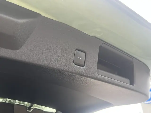 Ford Kuga 2.5 PHEV ST-Line X 2025 Hybride Benzine 11