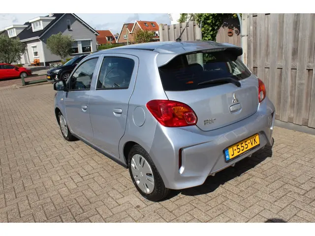 Mitsubishi Space Star 1.0 Cool+ 2020 Benzine 4