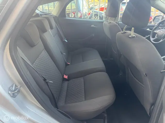 Ford Focus 1.0 EcoBoost Titanium 2013 Benzine 12