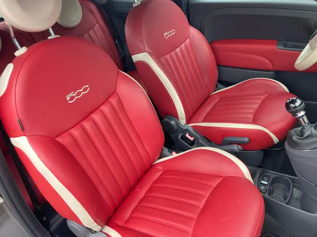 Fiat 500C 0.9 TwinAir Lounge Cabrio leder 2014 Benzine 12