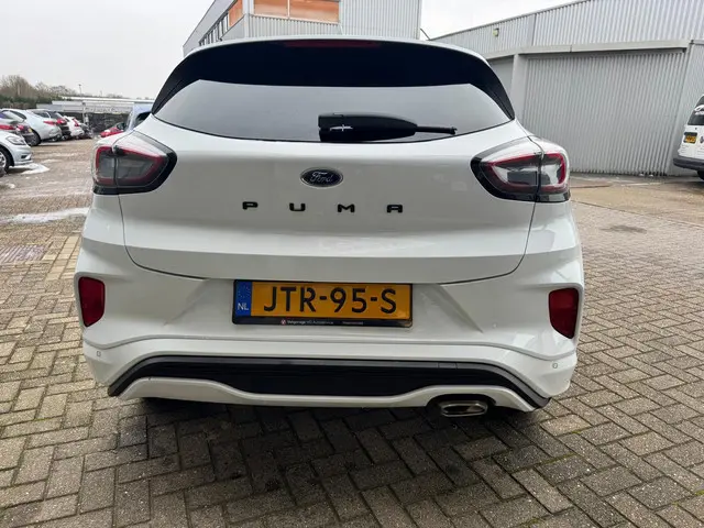 Ford Puma 1.0 EcoBoost Hybrid ST-Line X 2020 Benzine 4