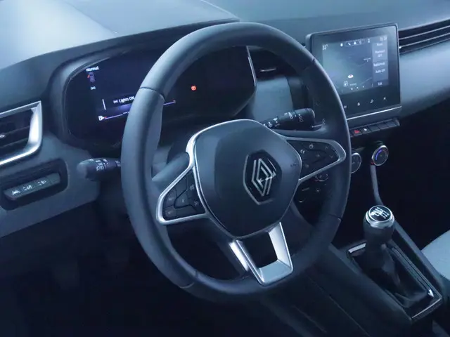 Renault Clio 1.0 TCe 90 GPF evolution 2023 Benzine 14