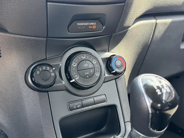 Ford Fiesta 1.0 Style 2015 Benzine 15