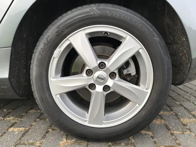 Volvo V40 1.5 T3 Momentum Automaat 2018 Benzine 33
