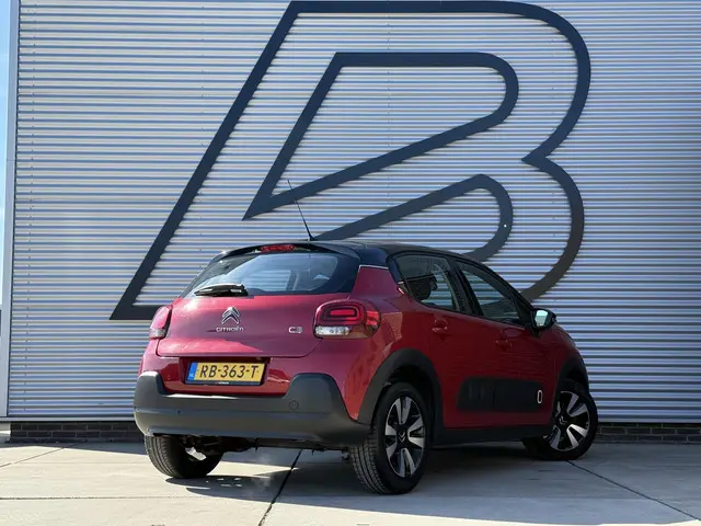 Citroën C3 1.2 PureTech S&S Shine 2017 Benzine 4