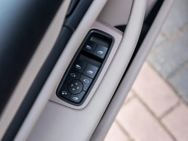 Porsche Taycan Sport Turismo 79 kWh 2022 Elektrisch 18