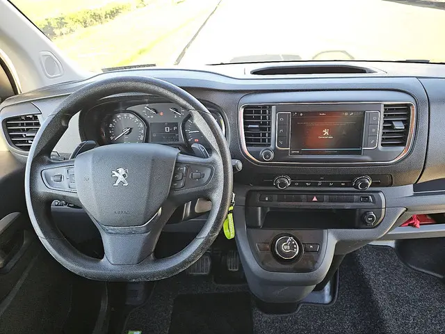 Peugeot Expert 2.0 2021 Diesel 8