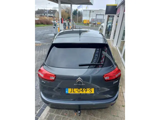Citroën C4 Picasso 1.2 PureTech Selection 2016 Benzine 12