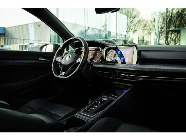 Volkswagen Golf 2.0 TSI R 4Motion 2021 Benzine 9