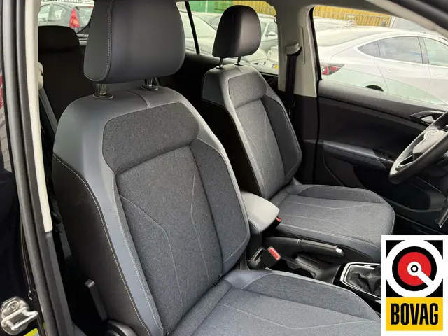 Volkswagen T-Cross 1.0 TSI R-Line Business 2024 Benzine 7