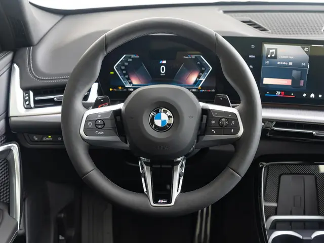 BMW X1 sDrive18i 2025 Benzine 8