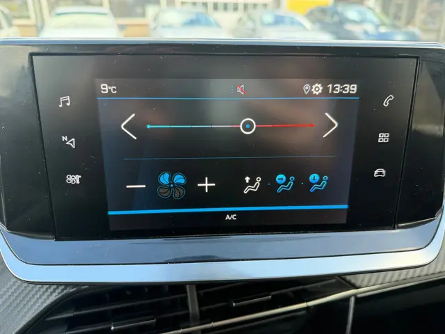 Peugeot 208 1.2 PureTech Active 2022 Benzine 16