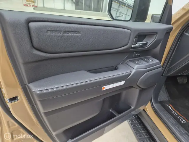 Toyota Land Cruiser 250 2.8 D-4D First Edition 2024 Diesel 8