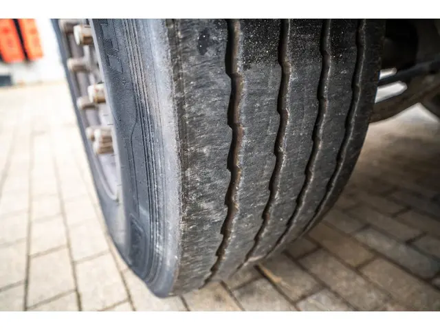 MAN TGS 18.400 BLS 4X4H+SEMI-MIXER 12M3 2014 Diesel 12