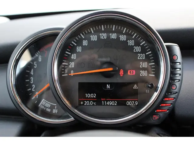 MINI One Mini 1.2 Business 2016 Benzine 25