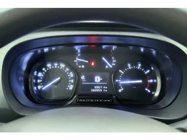 Peugeot Expert 2.0 BlueHDI Long Premium DC 2019 Diesel 25