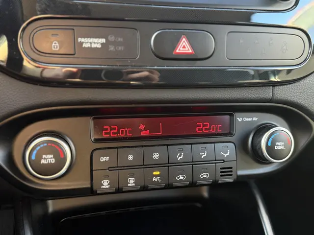 Kia Carens 1.6 GDi Business Pack 2014 Benzine 15