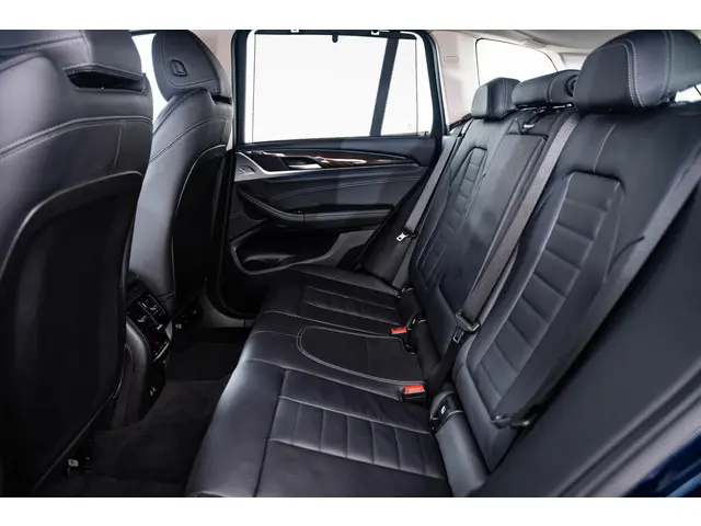 BMW X3 xDrive30e 2022 Hybride Benzine 21