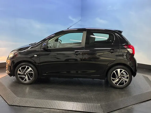Peugeot 108 1.0 e-VTi Allure 2021 Benzine 6