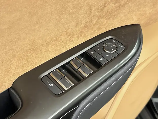 Lexus RZ 300e President Line 71 kWh 2024 Elektrisch 31