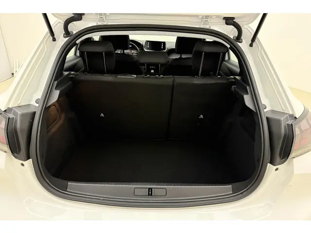 Peugeot 208 1.2 PureTech Blue Lease Active 2020 Benzine 10