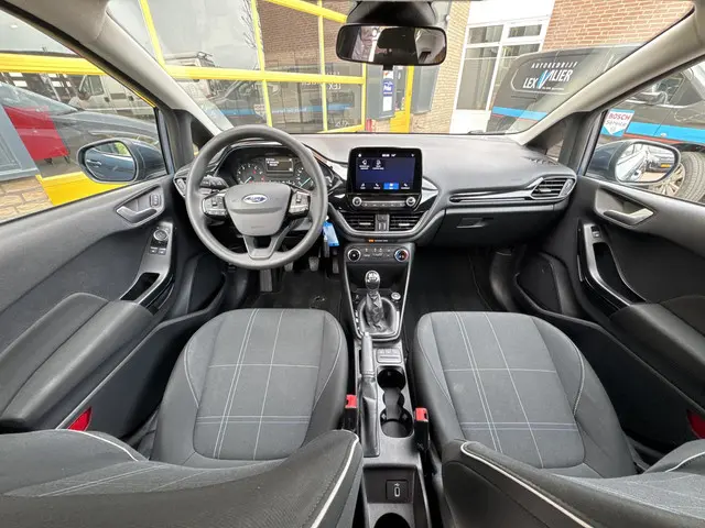 Ford Fiesta 1.1 Trend 2018 Benzine 19