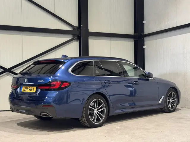 BMW 5 Serie Touring 530e M-Sport 2021 Hybride Benzine 2