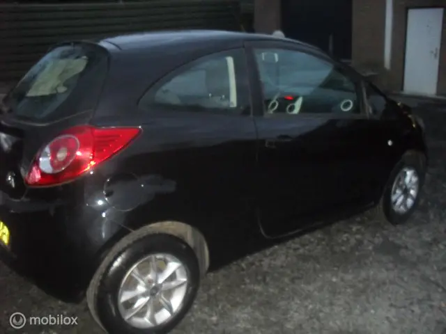 Ford Ka 1.2 Style start/stop 2013 Benzine 10