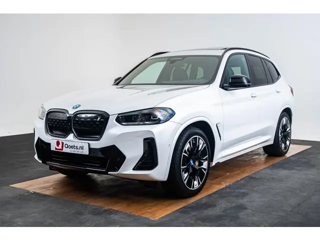 BMW iX3 High Executive 80 kWh 2022 Elektrisch 40