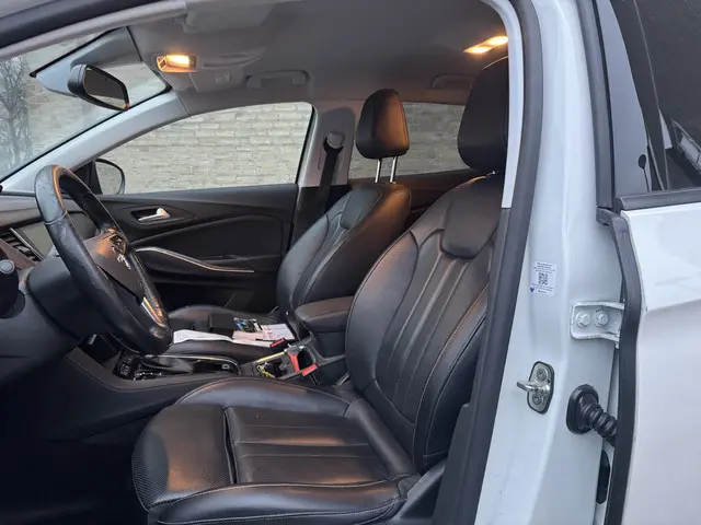 Opel Grandland X 1.2 Turbo Ultimate 2018 Benzine 13