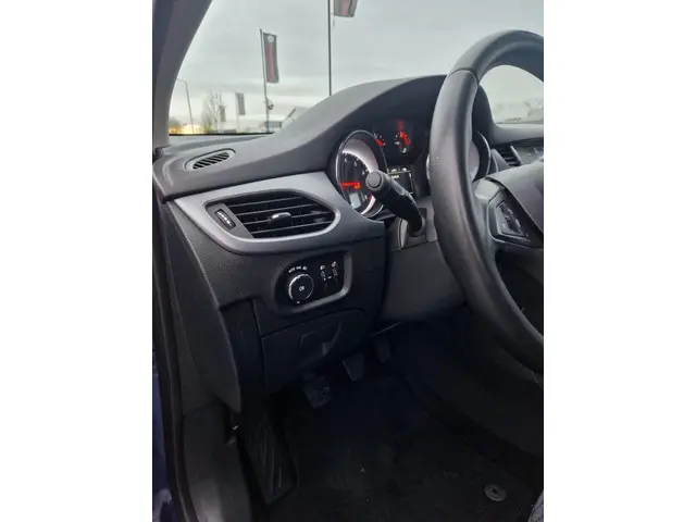 Opel Astra 1.2 Edition 2020 NAVI,CRUISE,LMV 2020 Benzine 17