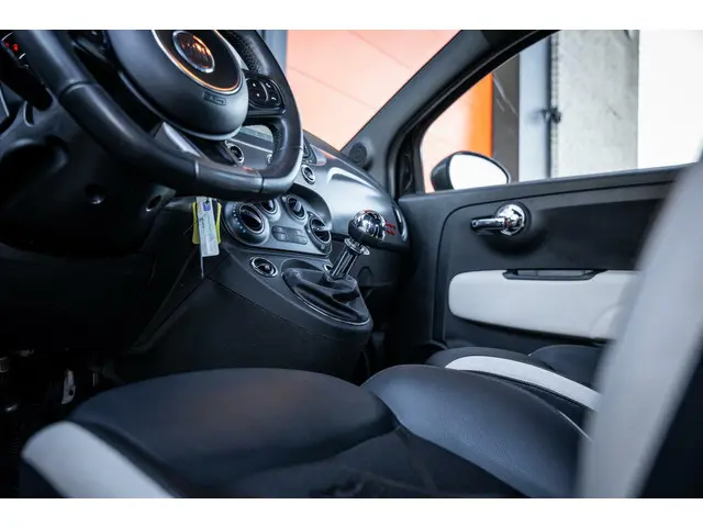 Fiat 500C 0.9 TwinAir Turbo Sport 2017 Benzine 42