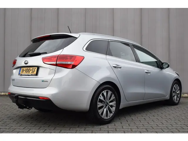 Kia cee'd 1.0 T-GDi Navigator 2017 Benzine 5