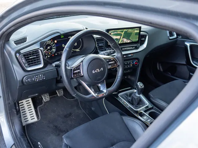 Kia ProCeed 1.0 T-GDi GT-Line 2022 Benzine 15