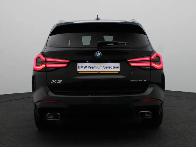BMW X3 xDrive30e 2023 Hybride Benzine 5