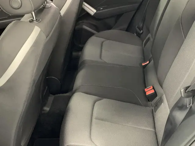 Audi Q2 35 TFSI Advanced edition 2021 Benzine 8