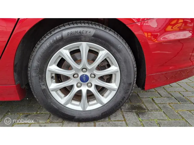 Ford Mondeo 1.5 Titanium 2015 Benzine 14