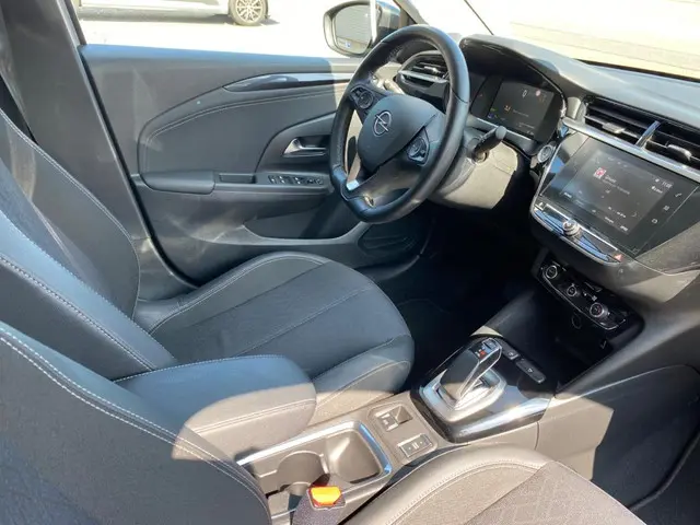 Opel Corsa-e Elegance 50 kWh 2021 Elektrisch 12