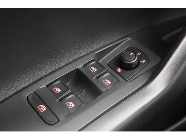 Volkswagen Polo 1.0 TSI Comfortline 2019 Benzine 27