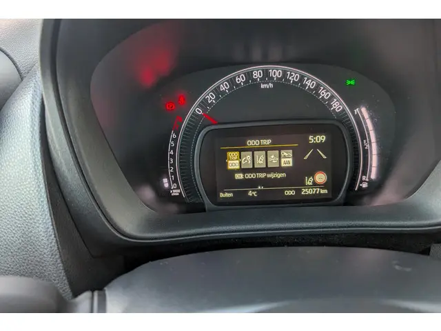 Toyota Aygo X 1.0 VVT-i MT Play 2024 Benzine 10